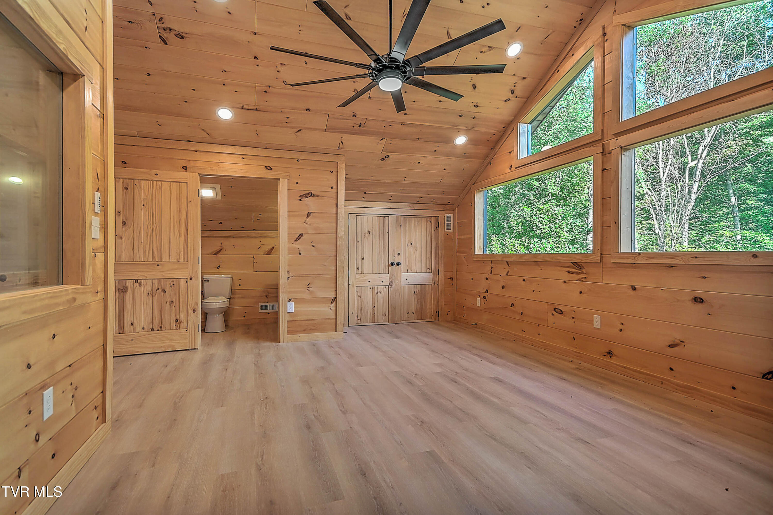 5322 Greene Mountain Road Greeneville, TN 37743 - Photo 44 of 85 5322 Greene Mtn GL-46