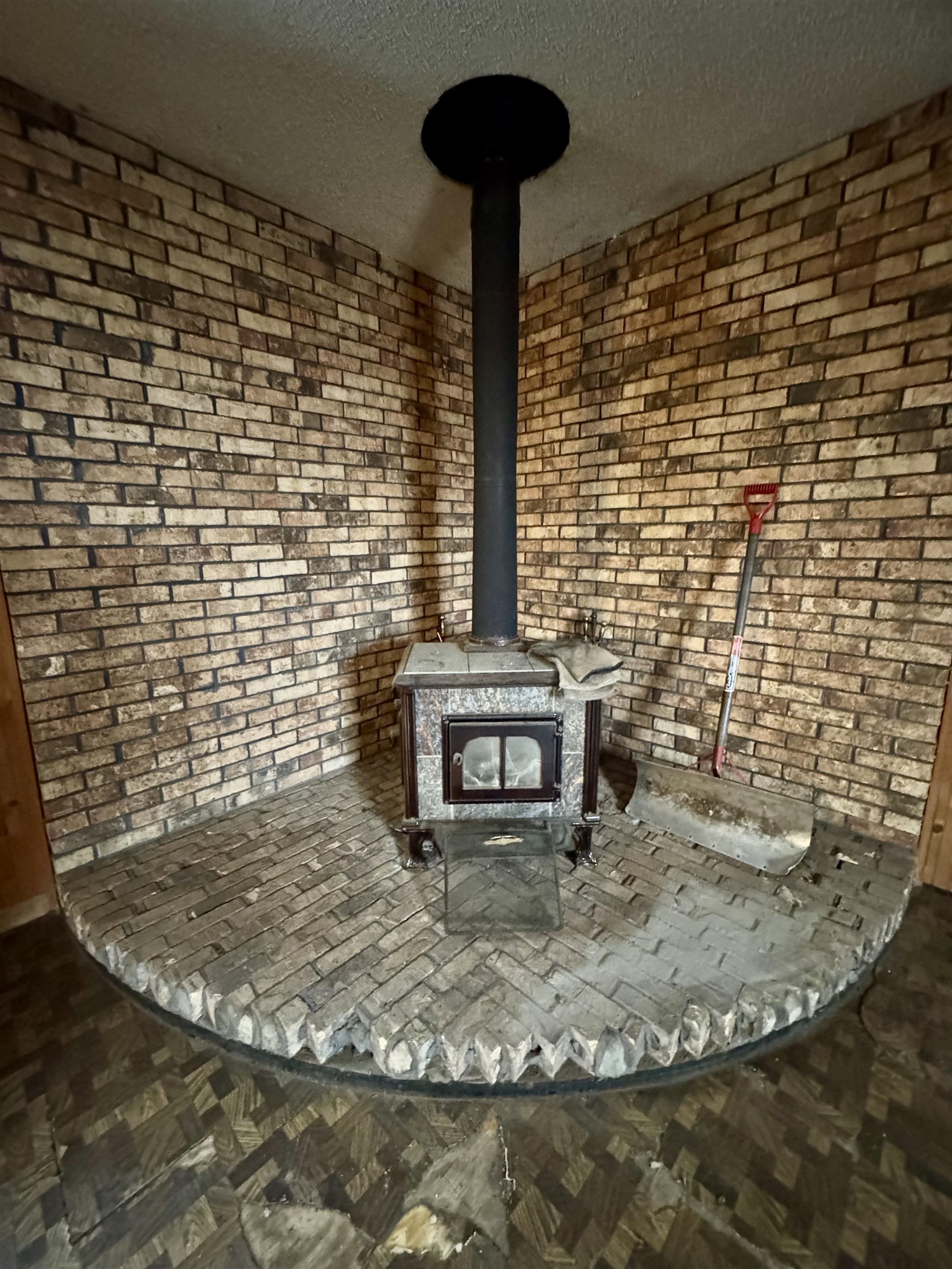 Gallery Image 6