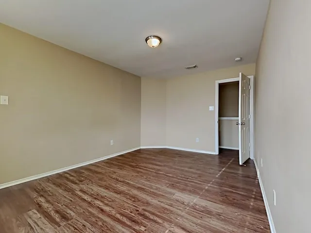 $1,825 | 503 Pine Cluster Court, Conroe, TX 77301