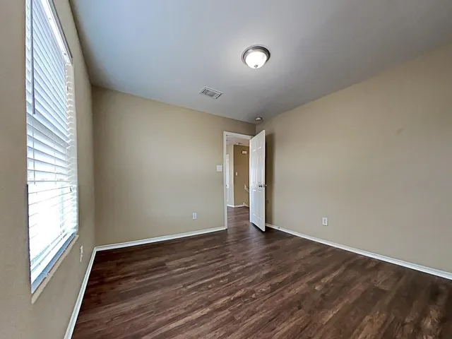 $1,825 | 503 Pine Cluster Court, Conroe, TX 77301