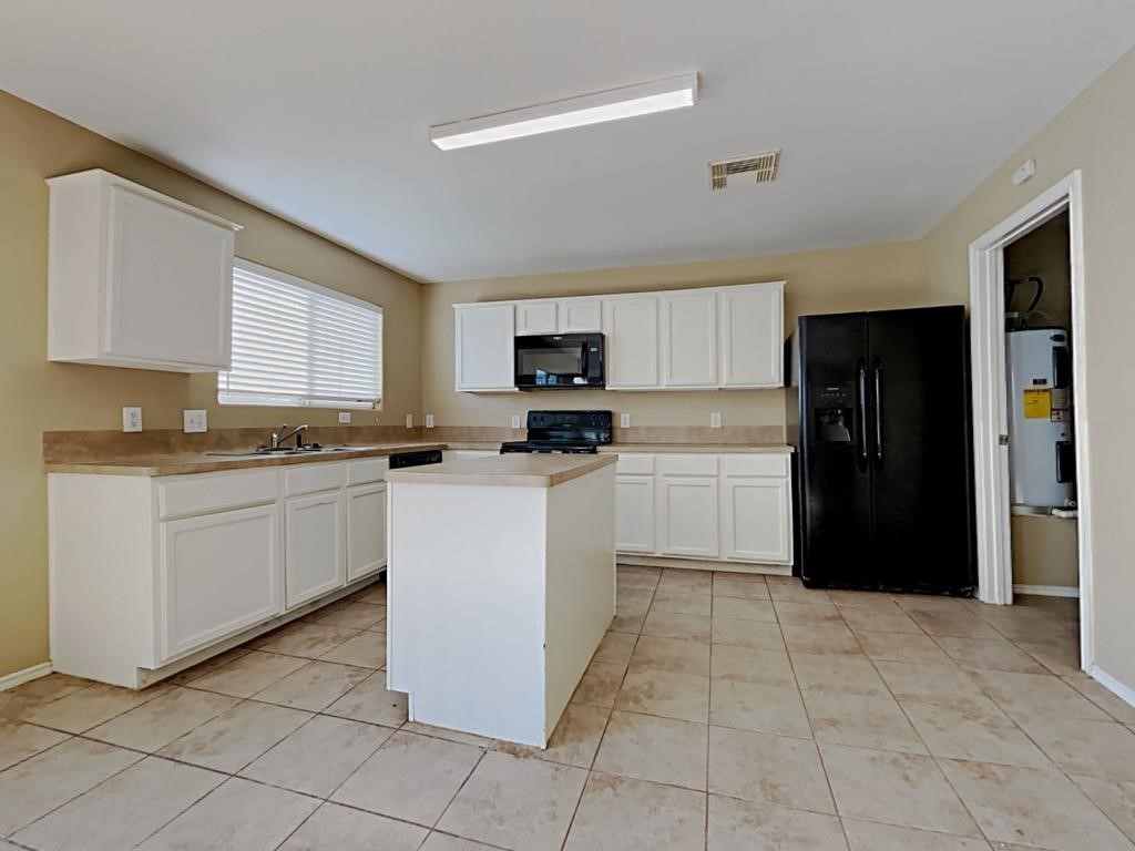 503 Pine Cluster Court Conroe, TX 77301 - Photo 2 of 20