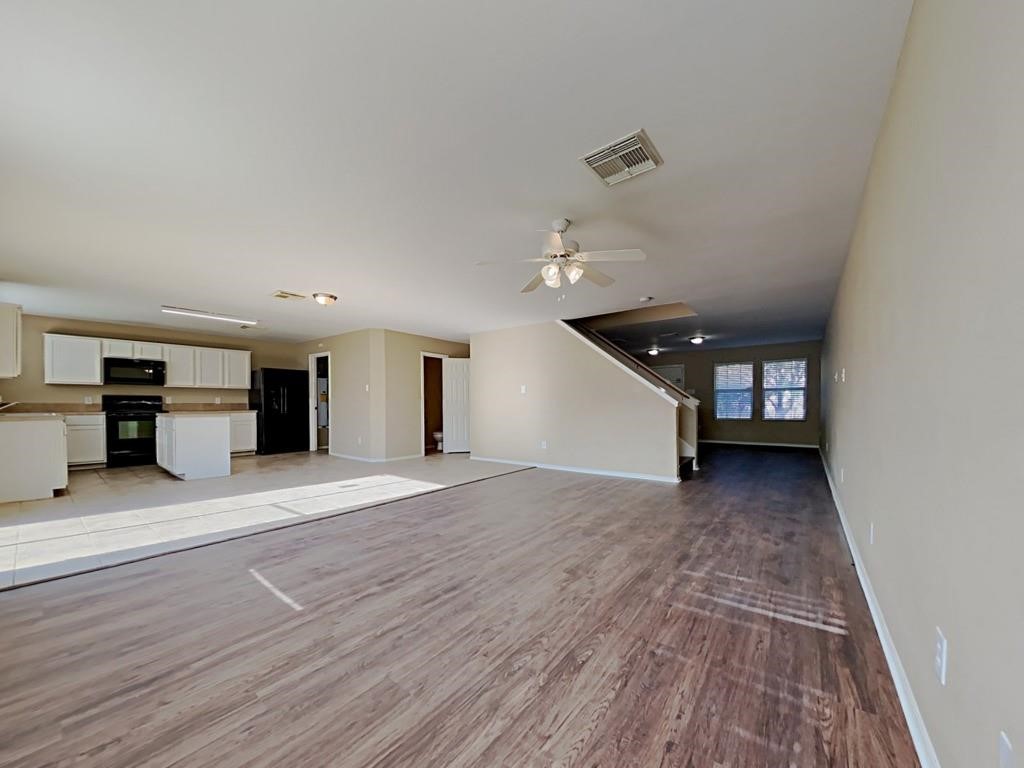 503 Pine Cluster Court Conroe, TX 77301 - Photo 4 of 20