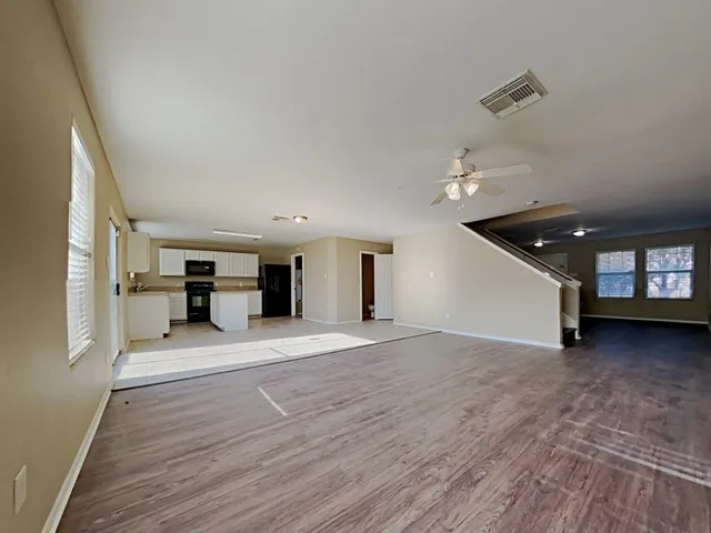 $1,825 | 503 Pine Cluster Court, Conroe, TX 77301