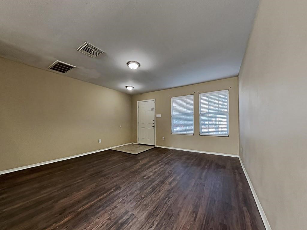 503 Pine Cluster Court Conroe, TX 77301 - Photo 6 of 20