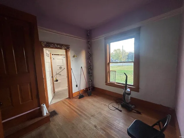 $89,900 | 208 South Portland Street, Ridgeville, IN 47380