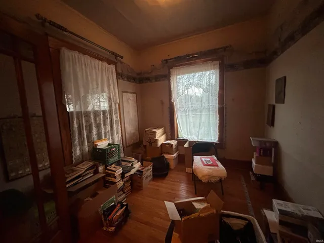 $75,000 | 208 South Portland Street, Ridgeville, IN 47380