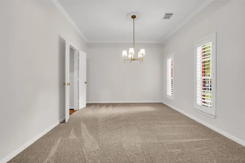 $679,000 | 26 Dove Trace Circle, The Woodlands, TX 77382