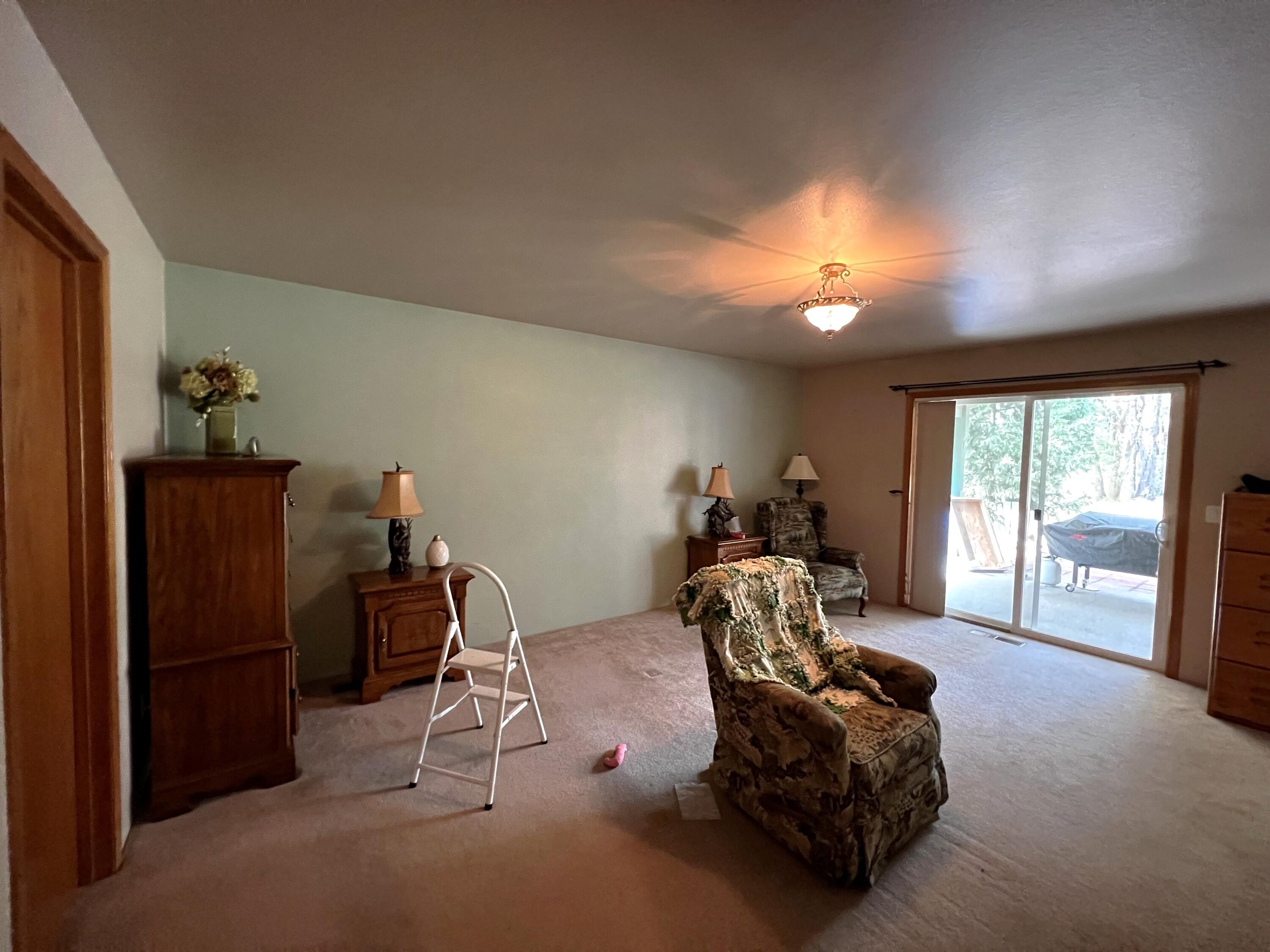 185 Stewart Road Grants Pass, OR 97526 - Photo 35 of 46 IMG_3305