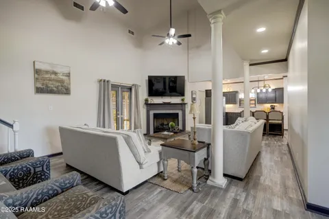 $359,900 | 1100 Maryview Farm Road, Lafayette, LA 70507