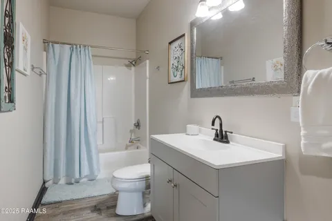 $359,900 | 1100 Maryview Farm Road, Lafayette, LA 70507