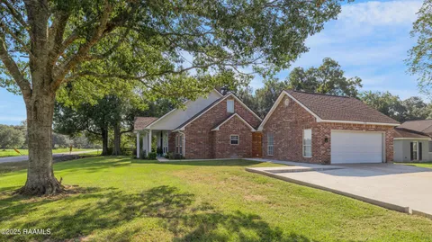 $359,900 | 1100 Maryview Farm Road, Lafayette, LA 70507
