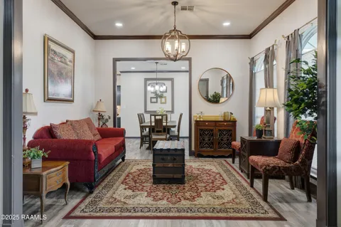 $375,000 | 1100 Maryview Farm Road, Lafayette, LA 70507