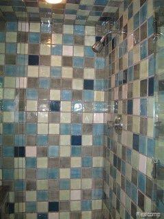 4870 Dover Road Bloomfield Hills, MI 48304 - Photo 7 of 25 Custom tile shower in master