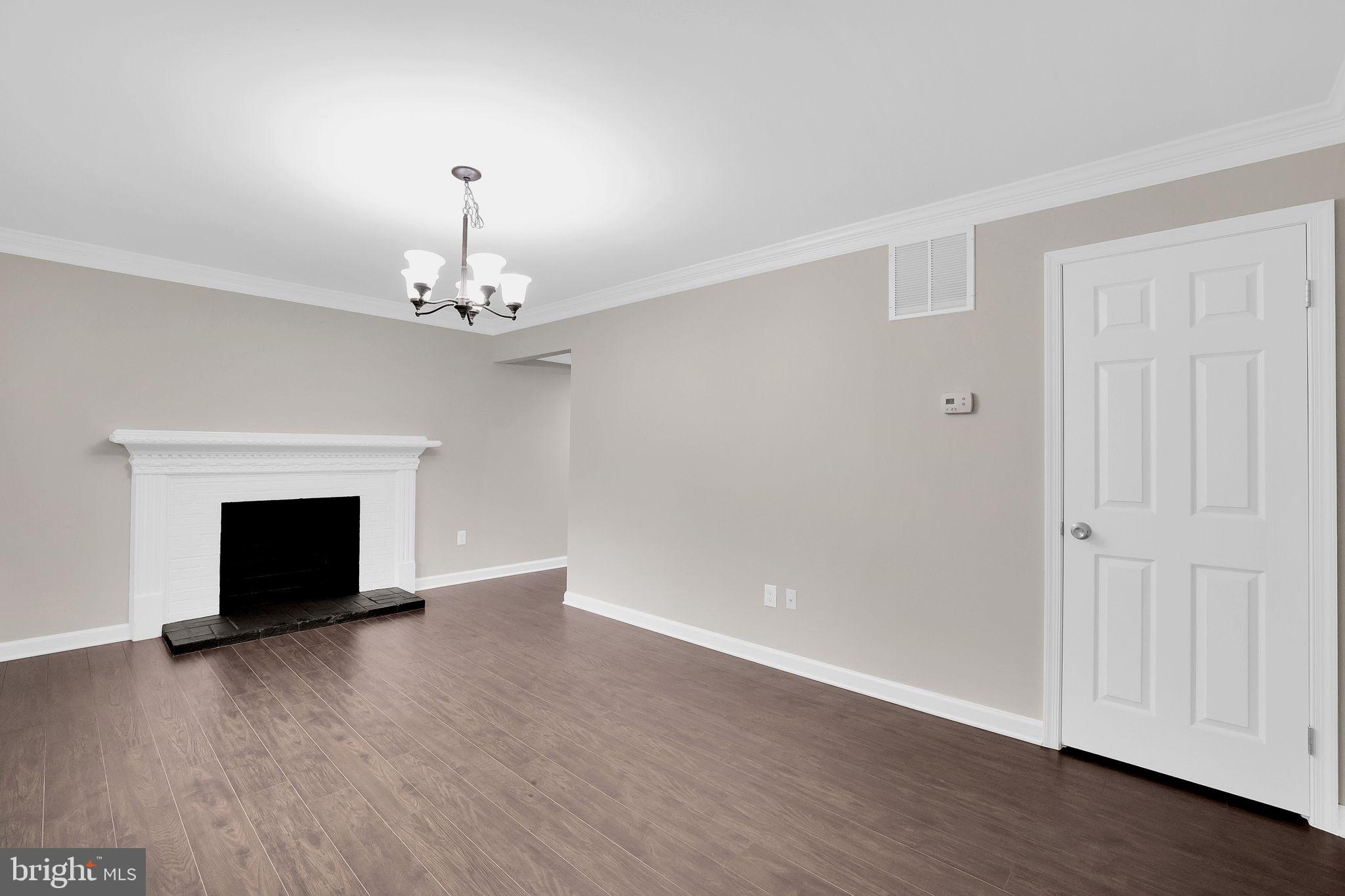 8533 Artillery Road Manassas, VA 20110 - Photo 2 of 29