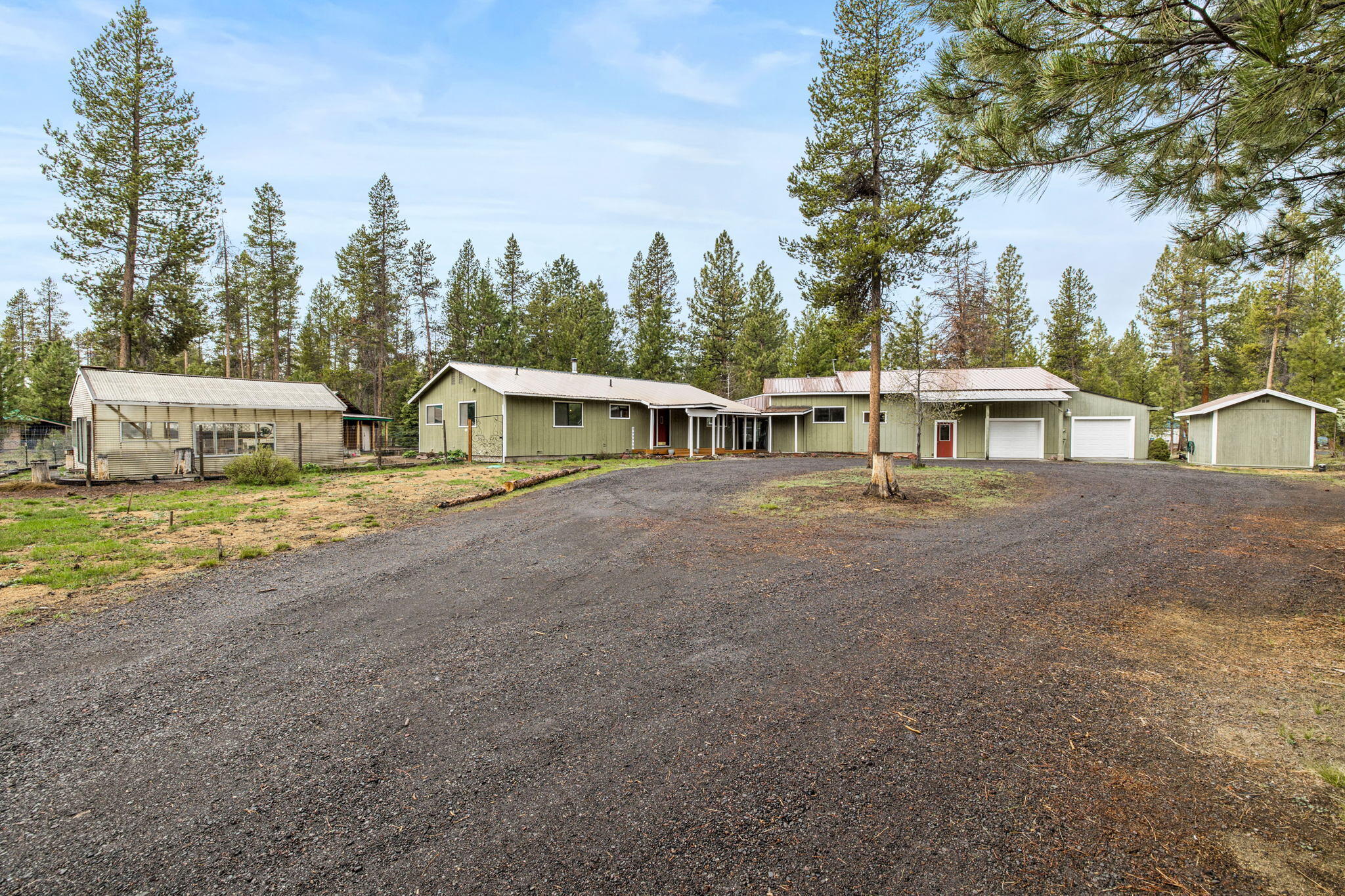 152046 Conestoga Road La Pine, OR 97739 - Photo 4 of 43 2022_05_05_152046_conestoga_rd_la_pine-2