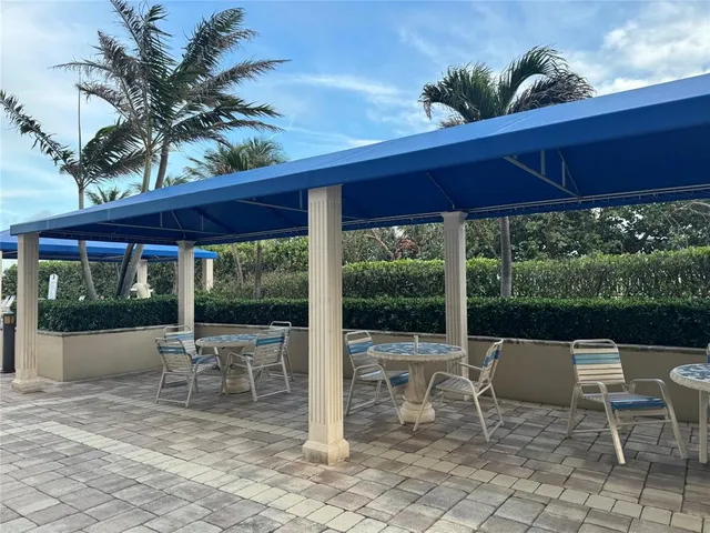 $2,700 | 2000 South Ocean Boulevard, Unit 5P, Lauderdale-by-the-Sea, FL 33062