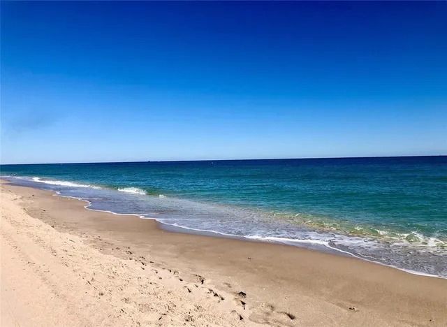 $2,700 | 2000 South Ocean Boulevard, Unit 5P, Lauderdale-by-the-Sea, FL 33062