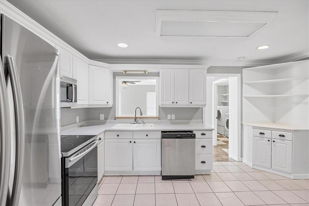 1017 Gary Avenue Ellenton, FL 34222 - Photo 16 of 41