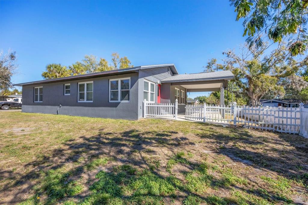 1017 Gary Avenue Ellenton, FL 34222 - Photo 37 of 41