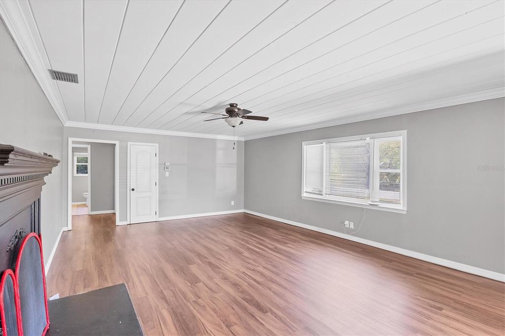 1017 Gary Avenue Ellenton, FL 34222 - Photo 10 of 41