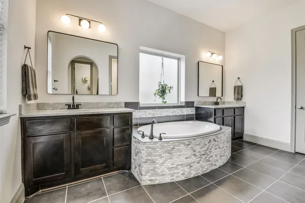 $650,000 | 2430 Barclay Lake Lane, Spring, TX 77388