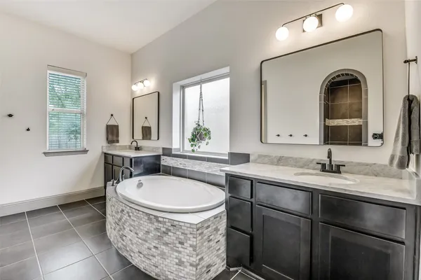 $650,000 | 2430 Barclay Lake Lane, Spring, TX 77388