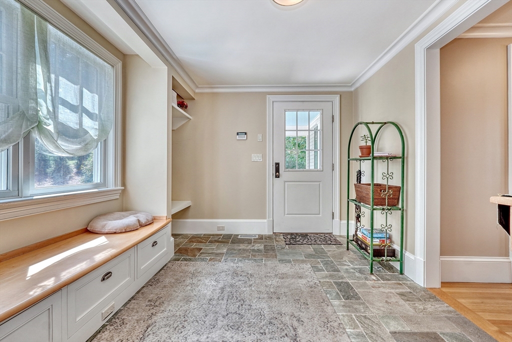 449 Dover Road Westwood, MA 02090 - Photo 12 of 32 Gallery Image 12