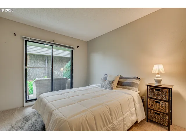 $269,900 | 5575 East Evergreen Boulevard, Unit 4103, Vancouver, WA 98661