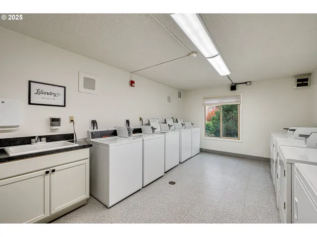 $269,900 | 5575 East Evergreen Boulevard, Unit 4103, Vancouver, WA 98661