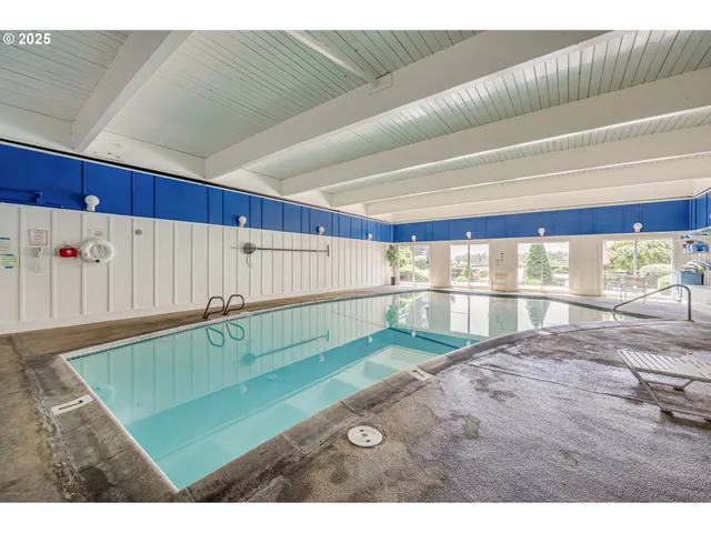 $269,900 | 5575 East Evergreen Boulevard, Unit 4103, Vancouver, WA 98661