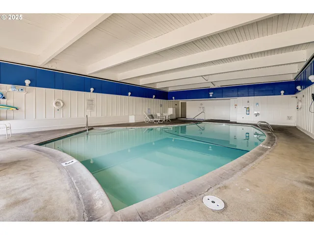 $269,900 | 5575 East Evergreen Boulevard, Unit 4103, Vancouver, WA 98661