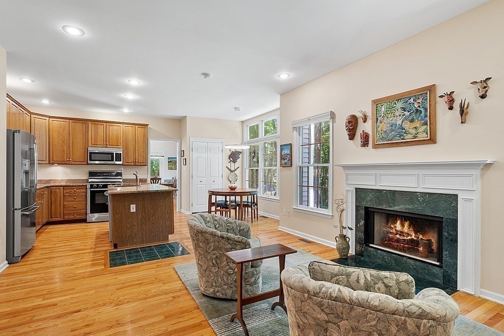 6 Emery Road, Unit 6 Bedford, MA 01730 - Photo 13 of 33 Gallery Image 13