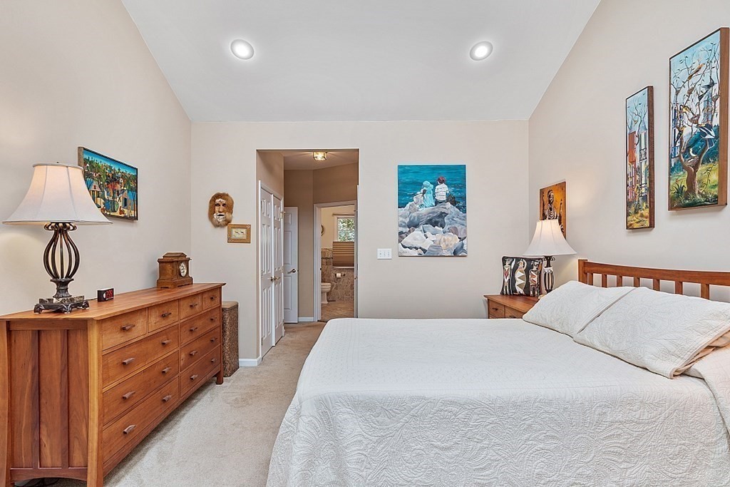 6 Emery Road, Unit 6 Bedford, MA 01730 - Photo 19 of 33 Gallery Image 19