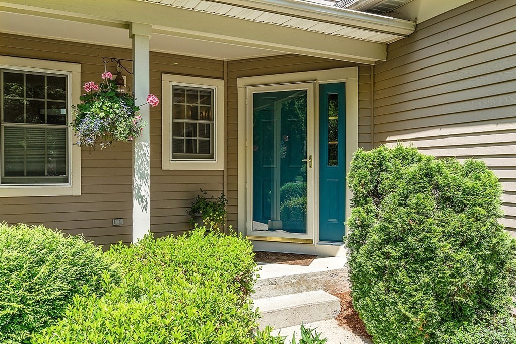6 Emery Road, Unit 6 Bedford, MA 01730 - Photo 2 of 33 Gallery Image 2