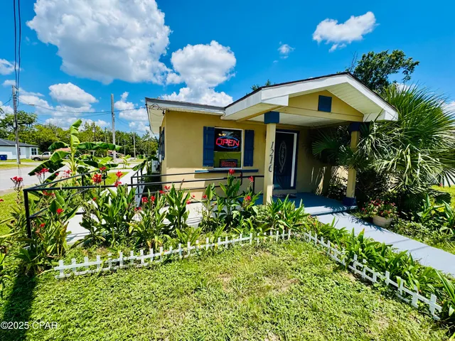 $229,900 | 1216 Martin Luther King Jr Boulevard, Panama City, FL 32401