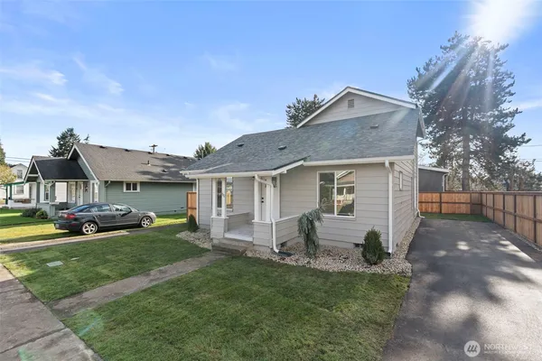 $385,000 | 1110 West Walnut Street, Centralia, WA 98531