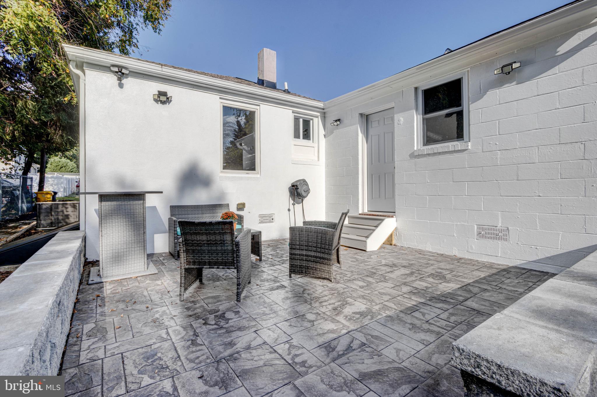 8430 Church Road Pasadena, MD 21122 - Photo 3 of 23