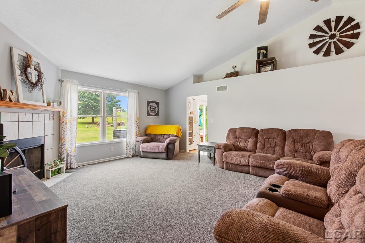 6415 Pocklington Road Britton, MI 49229 - Photo 5 of 52 50149843-6827cb4c-f27f-4ae5-8ae8-185a0ac387a6.JPG