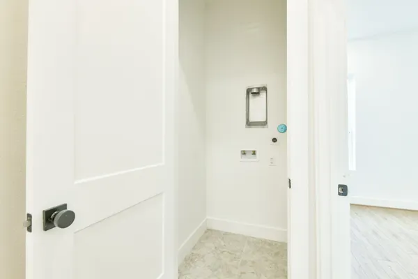 $1,850 | 162 Wallace Street, Unit B, Houston, TX 77022