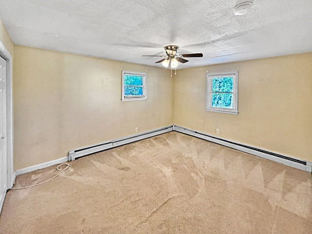 34 Marjorie Street Worcester, MA 01604 - Photo 12 of 27
