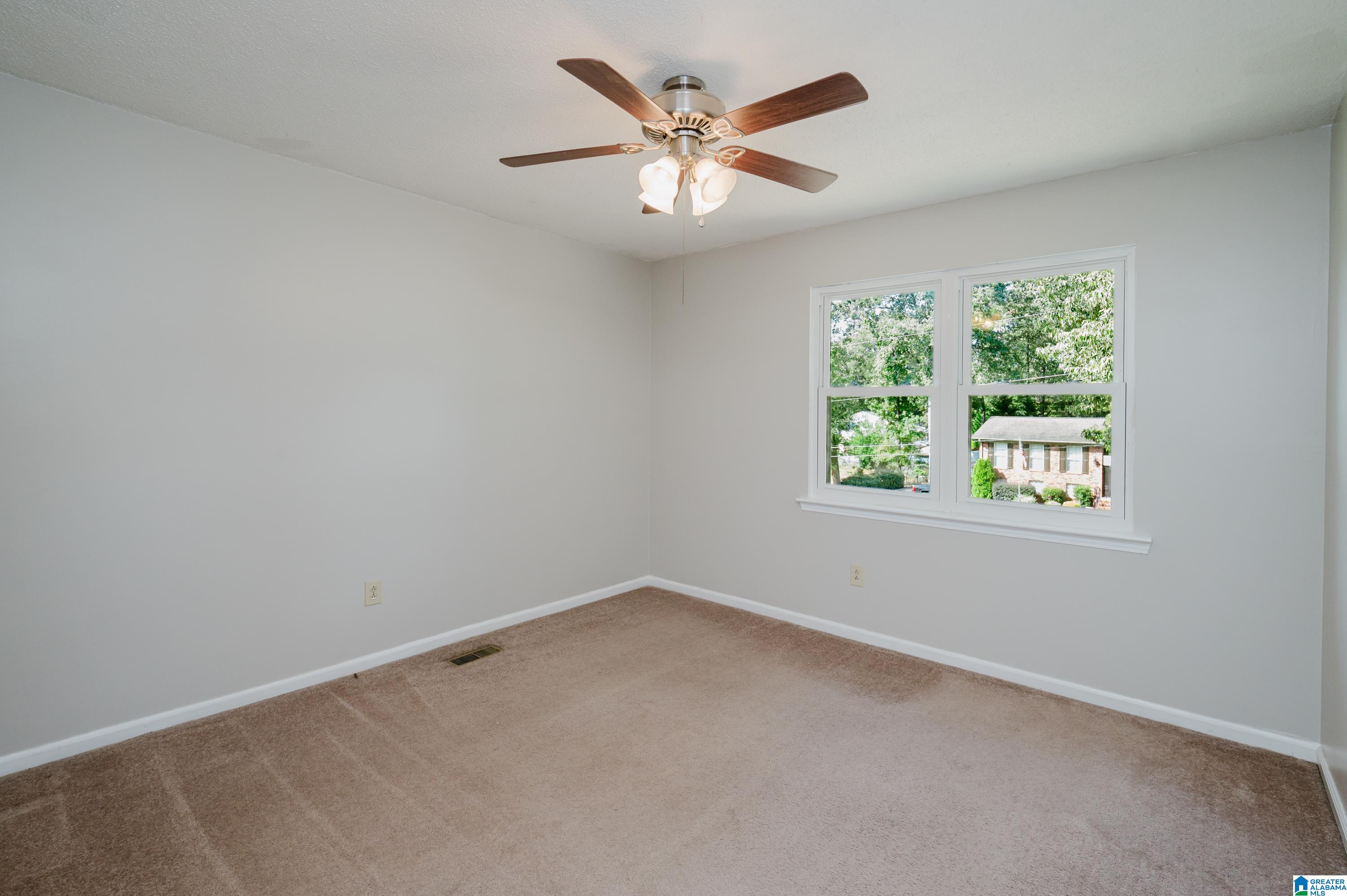 1807 Apache Way Alabaster, AL 35007 - Photo 38 of 51