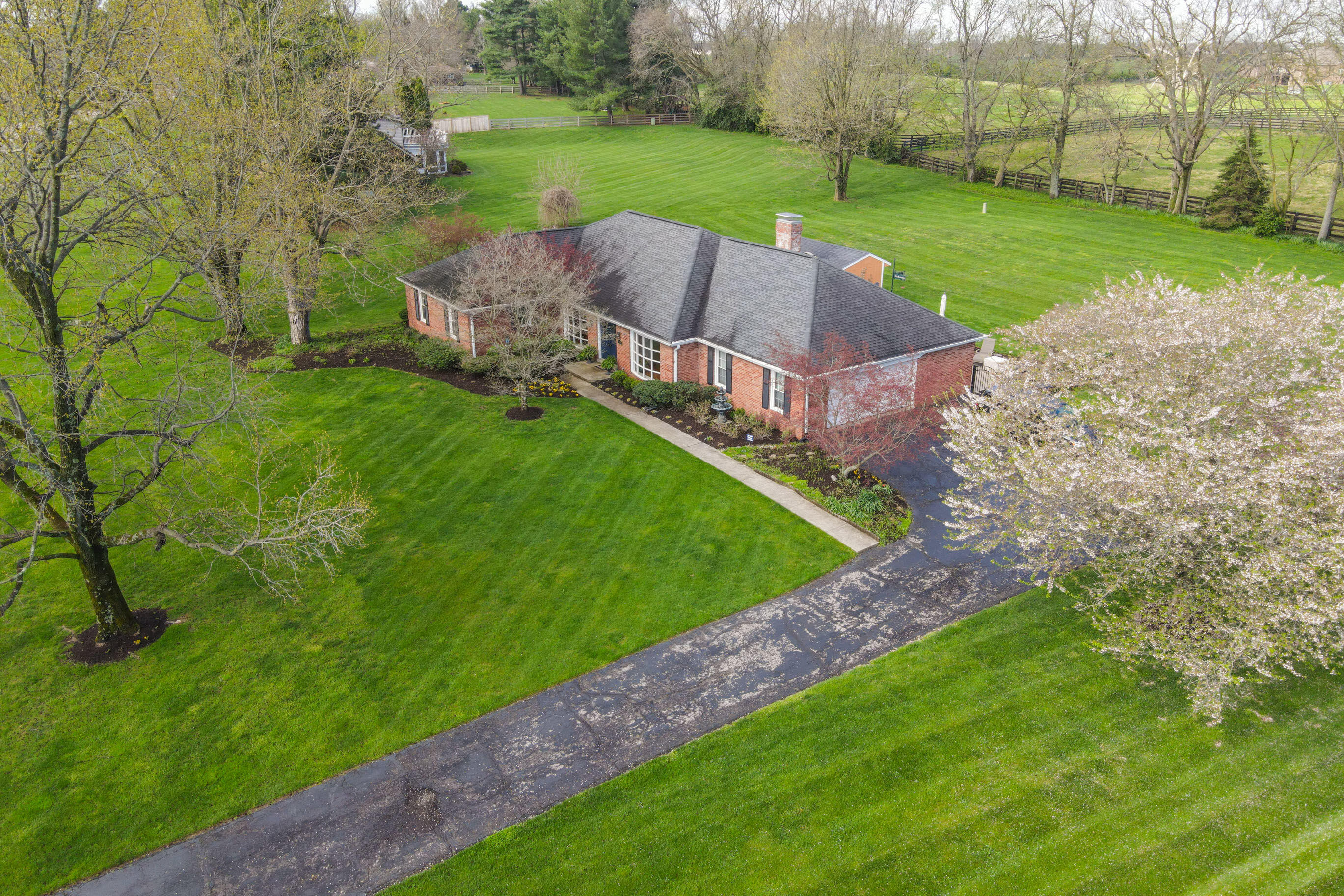 2267 Bahama Road Lexington, KY 40509 - Photo 52 of 53 20220414-2267-Bahama-Rd-moore-drone-real