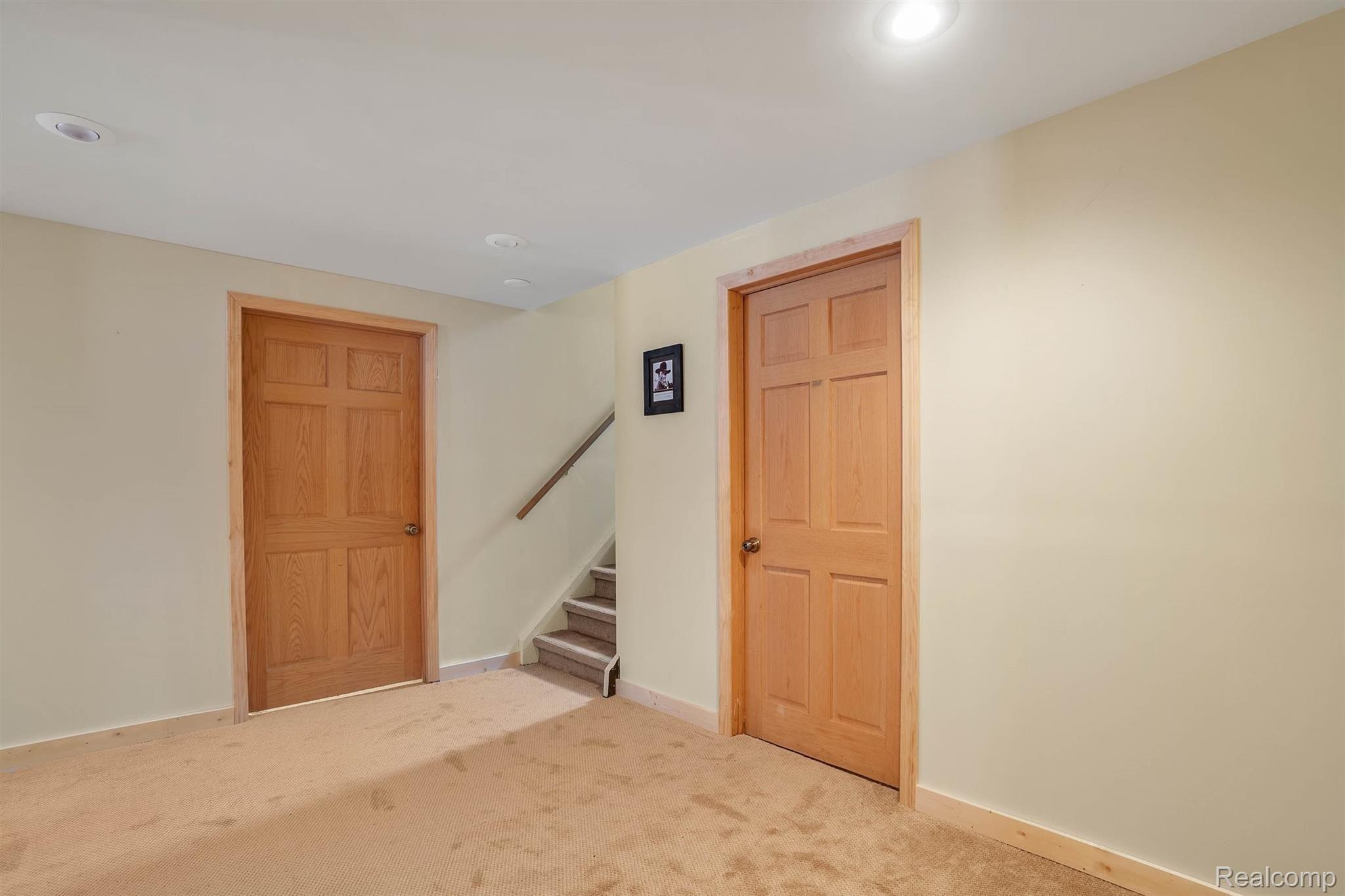 1084 Darwin Road Pinckney, MI 48169 - Photo 17 of 36 Basement Sitting Area