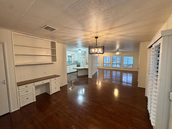 $99,700 | 2706 West Ashlan, Unit 223, Fresno, CA 93705