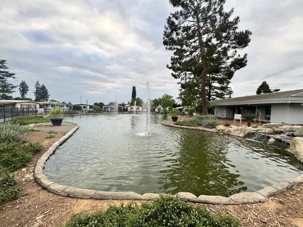 $99,700 | 2706 West Ashlan, Unit 223, Fresno, CA 93705