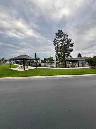 $99,700 | 2706 West Ashlan, Unit 223, Fresno, CA 93705