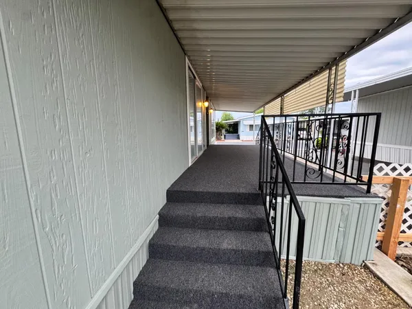 $99,700 | 2706 West Ashlan, Unit 223, Fresno, CA 93705