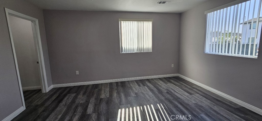 132 East Maple Street Compton, CA 90220 - Photo 4 of 4