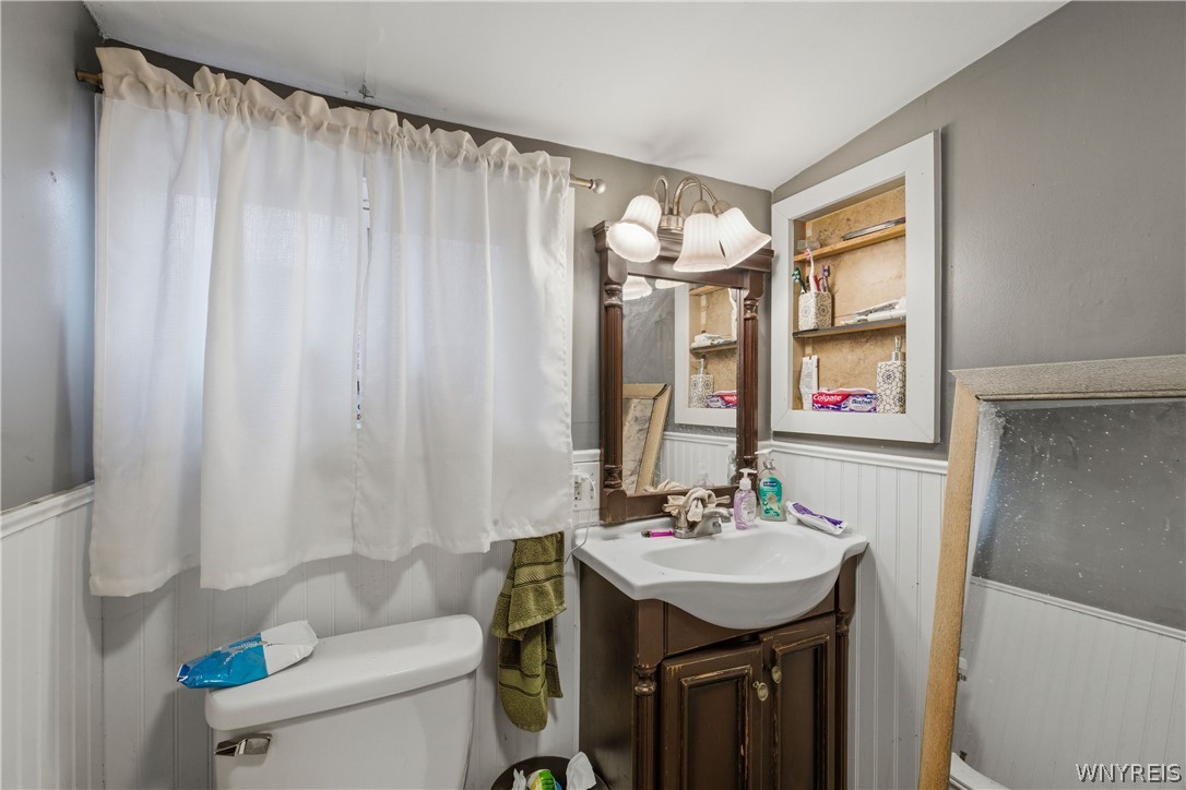 162 Lock Street Lockport City, NY 14094 - Photo 20 of 41