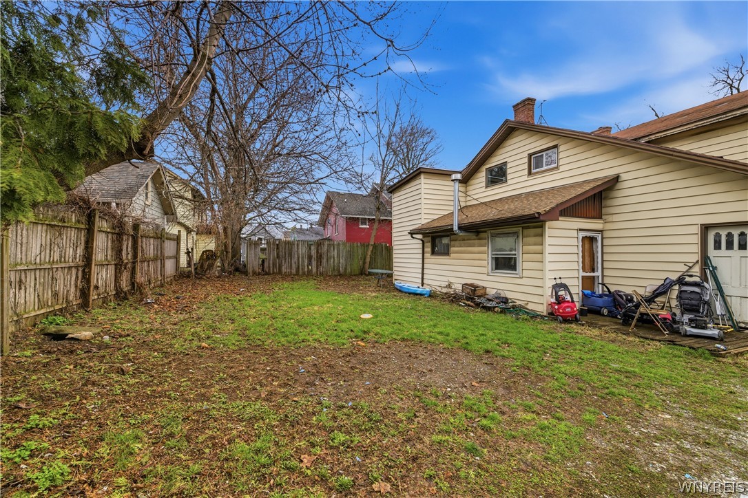 162 Lock Street Lockport City, NY 14094 - Photo 5 of 41